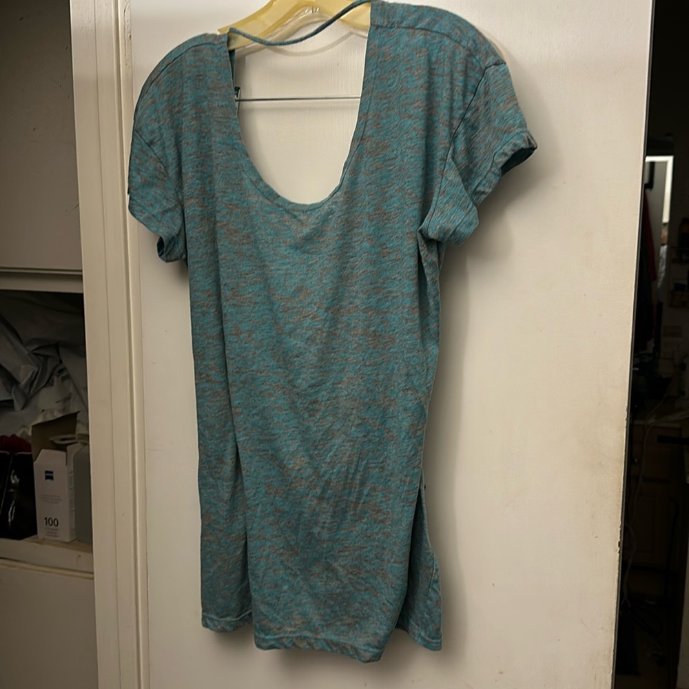 Like New Ideology blouse with open back
